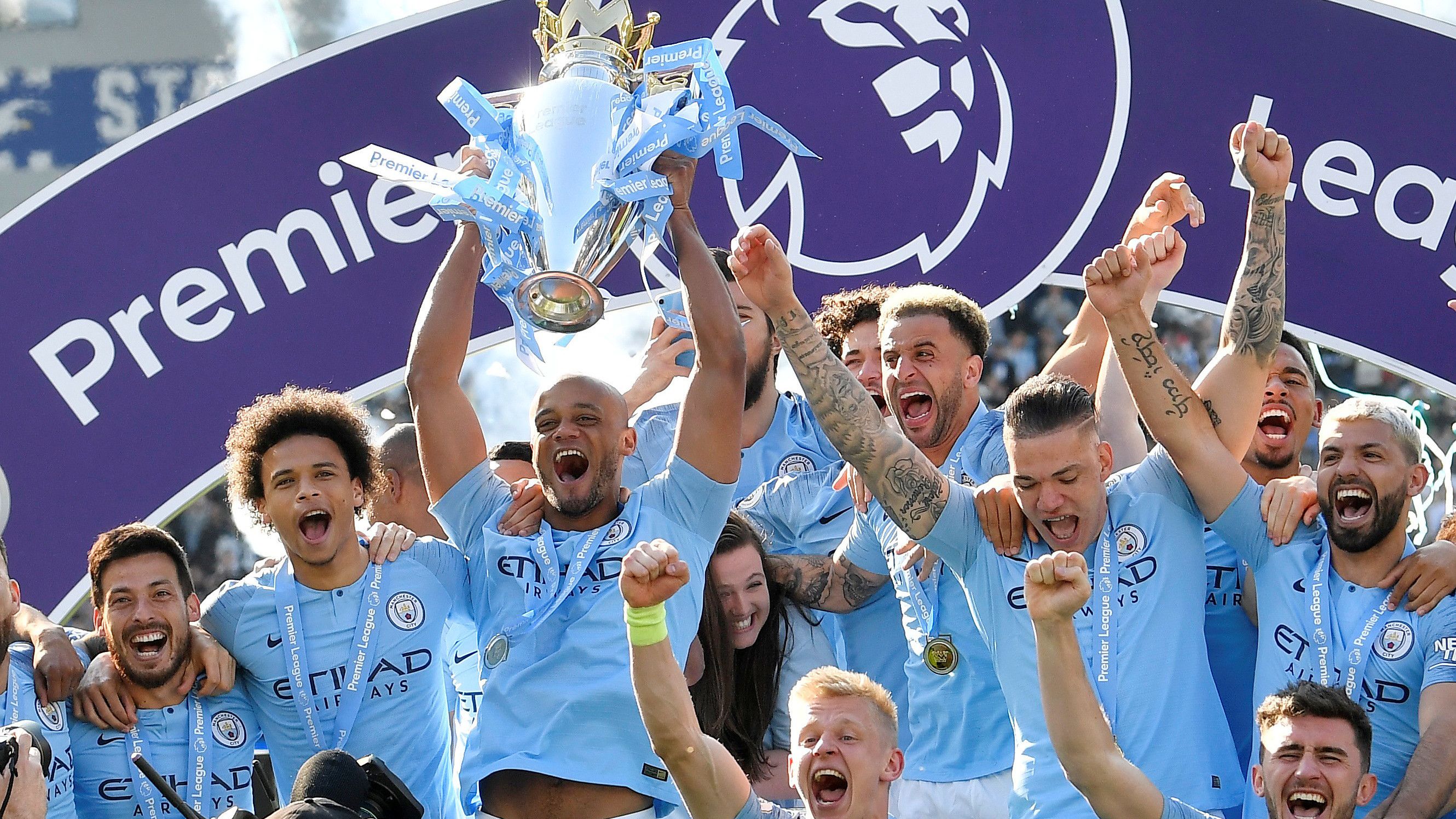 布鲁日主帅：球队尊重并钦佩巴萨，但也希望对手别小觑我们（布鲁日主帅：我们敬重巴萨，也请对手不要低估我们）