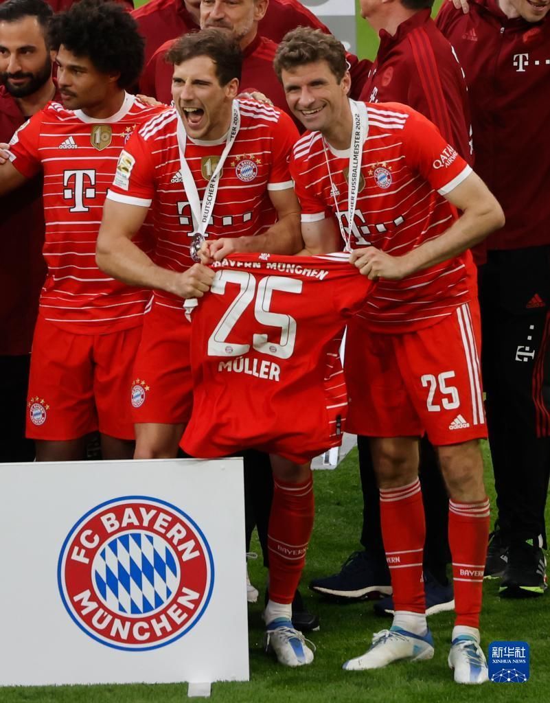 李帅：从未想过来到海港能拿到三个中超冠军和一个足协杯冠军