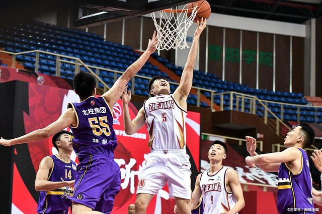 夫站比赛中 夫站比赛中