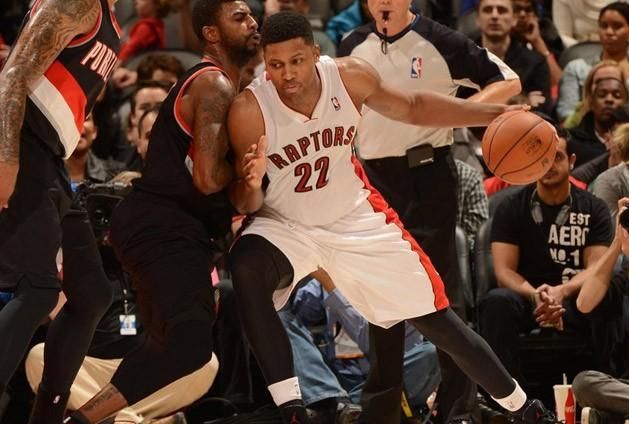 包括曾在多 包括曾在多