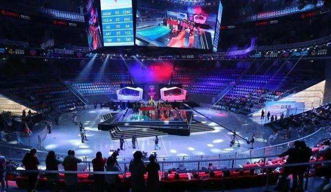 受伤离场 受伤离场