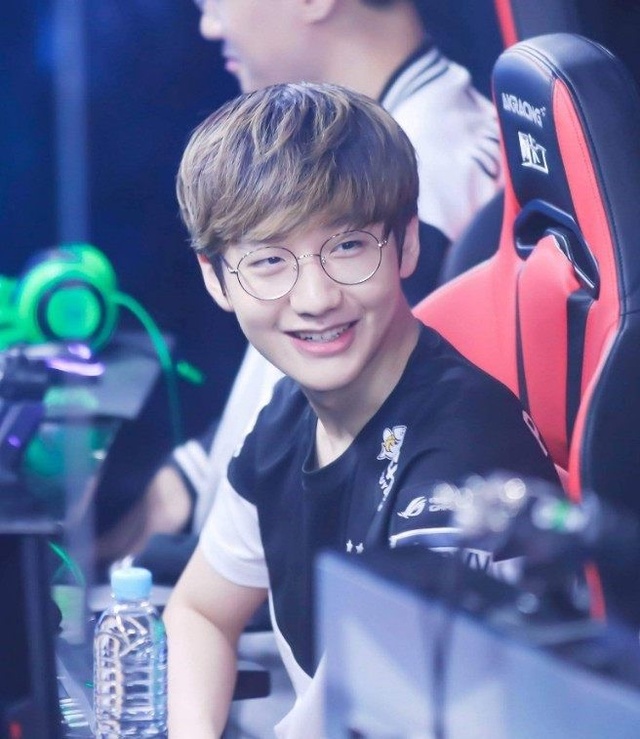 现役许多超 现役许多超